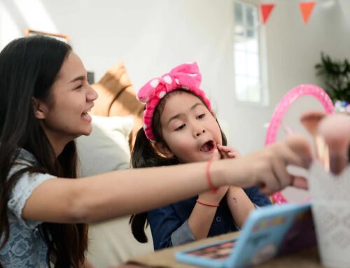 Stuttering (Practical Guide): Early Signs, Indirect vs. Direct Therapy, and Teacher Scripts